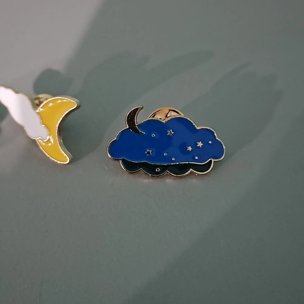Set of 3 cloud sky pins